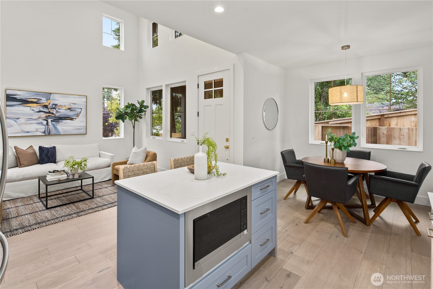 333 18th Avenue , Kirkland, WA 98033