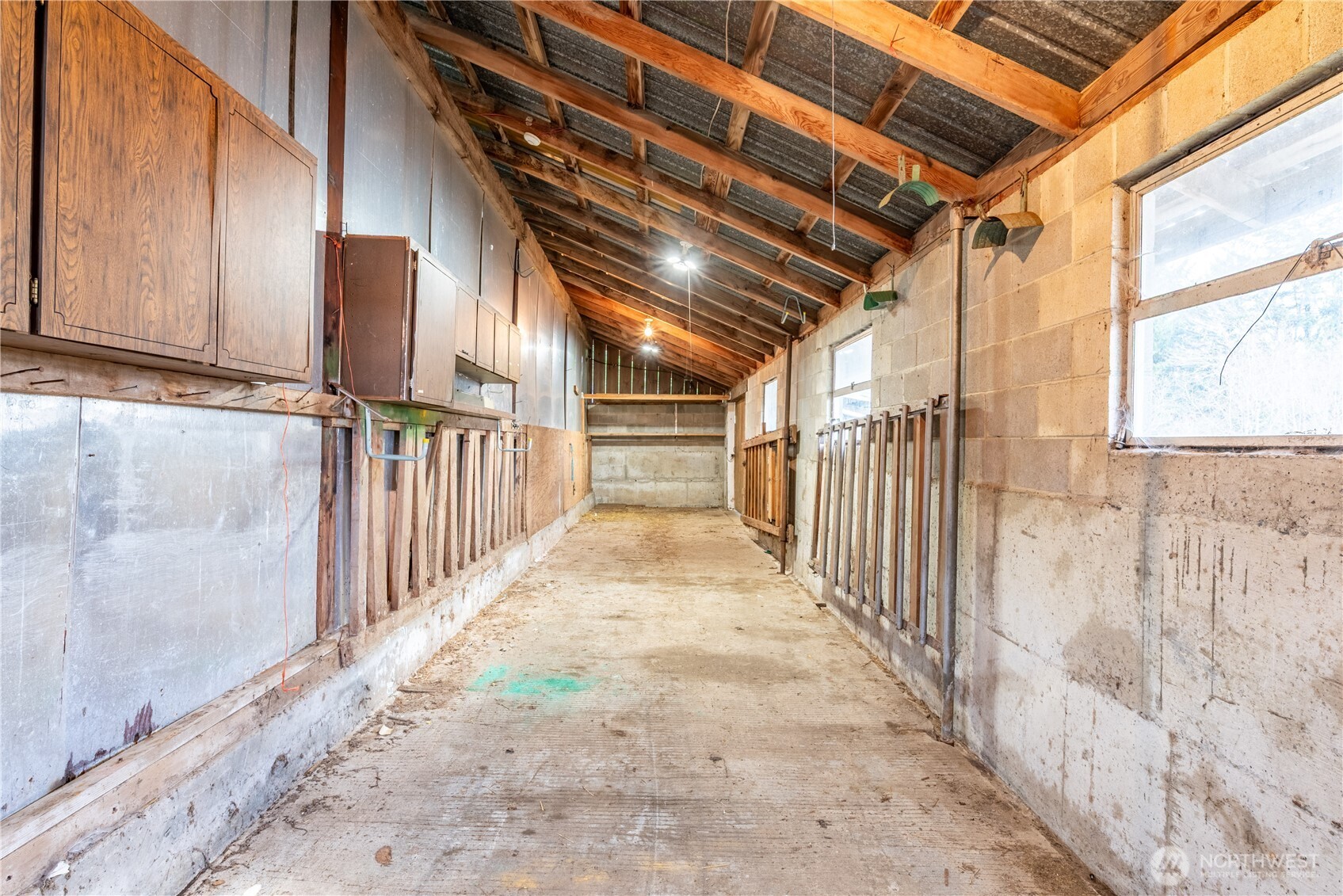 2366 Seminary Hill Road , Centralia, WA 98531