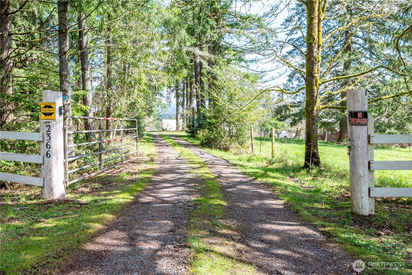 2366 Seminary Hill Road , Centralia, WA 98531