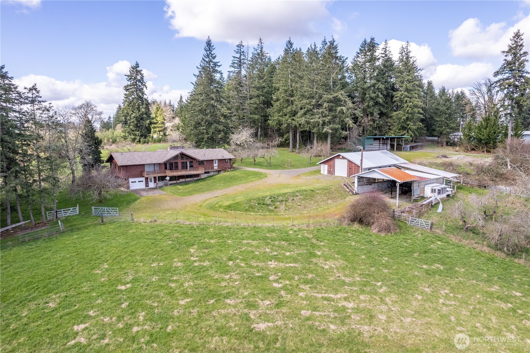 2366 Seminary Hill Road , Centralia, WA 98531