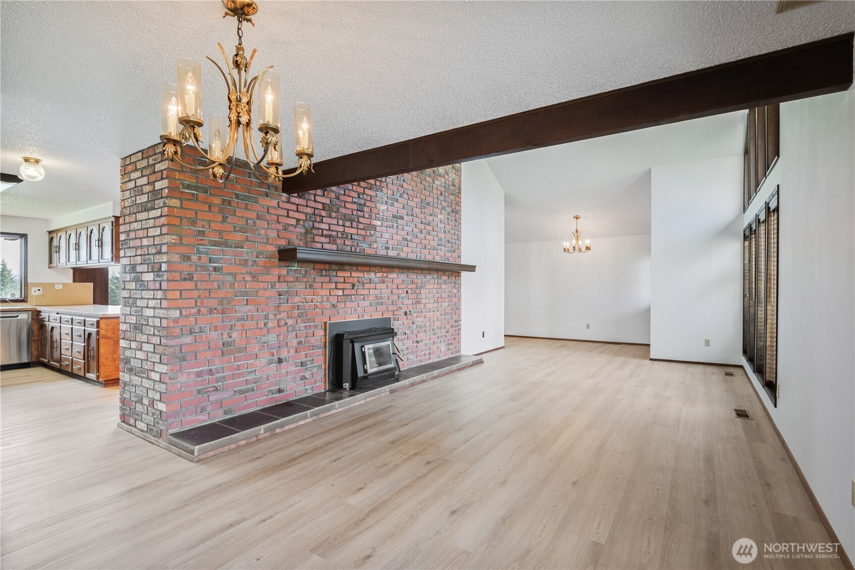 2366 Seminary Hill Road , Centralia, WA 98531