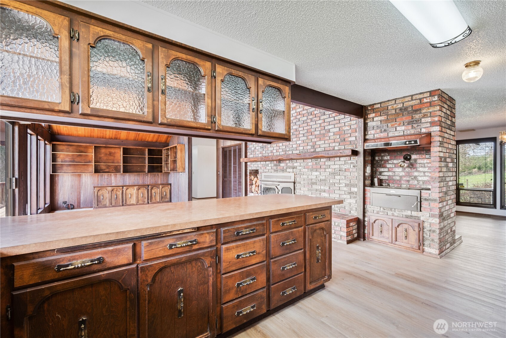 2366 Seminary Hill Road , Centralia, WA 98531