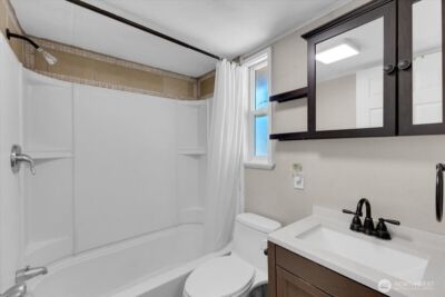 7614 NE Bothell Wy #11, Kenmore, WA 98028 - Photo 18