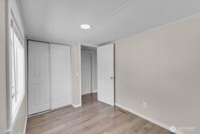 7614 NE Bothell Wy #11, Kenmore, WA 98028 - Photo 9
