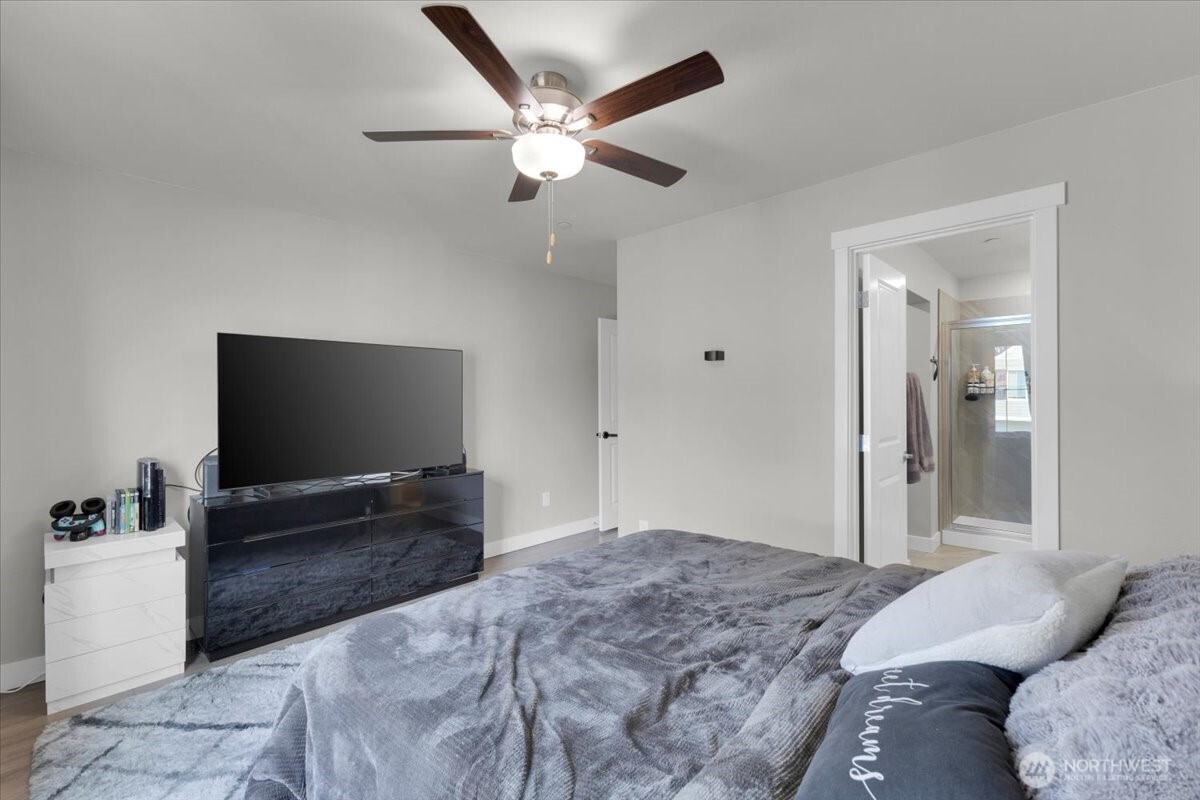 8576 35th Place NE, Marysville, WA 98270