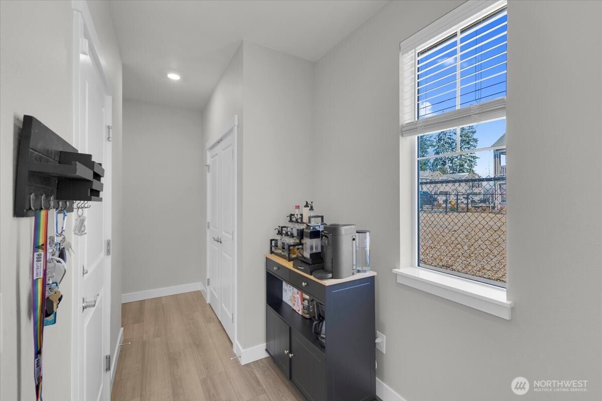 8576 35th Place NE, Marysville, WA 98270