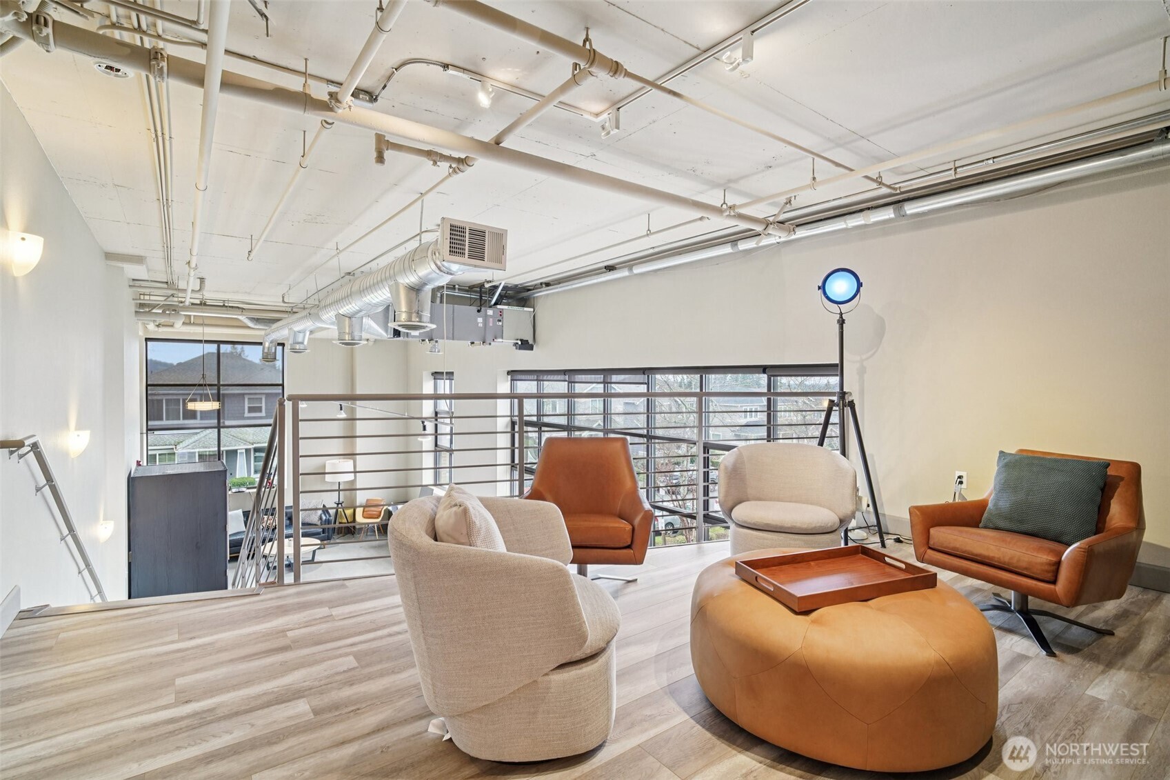 1886 25th Avenue NE #101, Issaquah, WA 98029