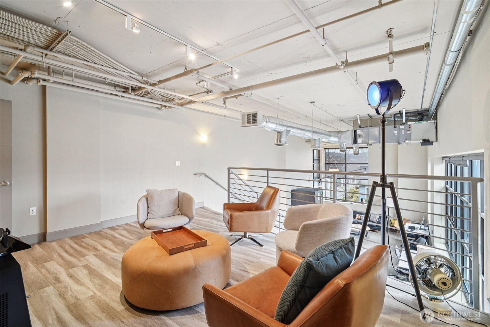 1886 25th Avenue NE #101, Issaquah, WA 98029