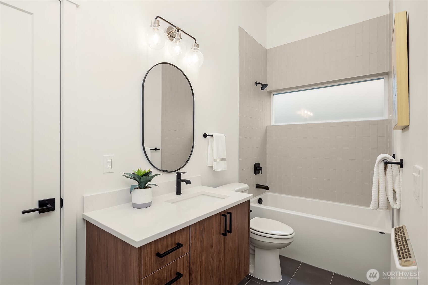 13548 39th Avenue NE, Seattle, WA 98125