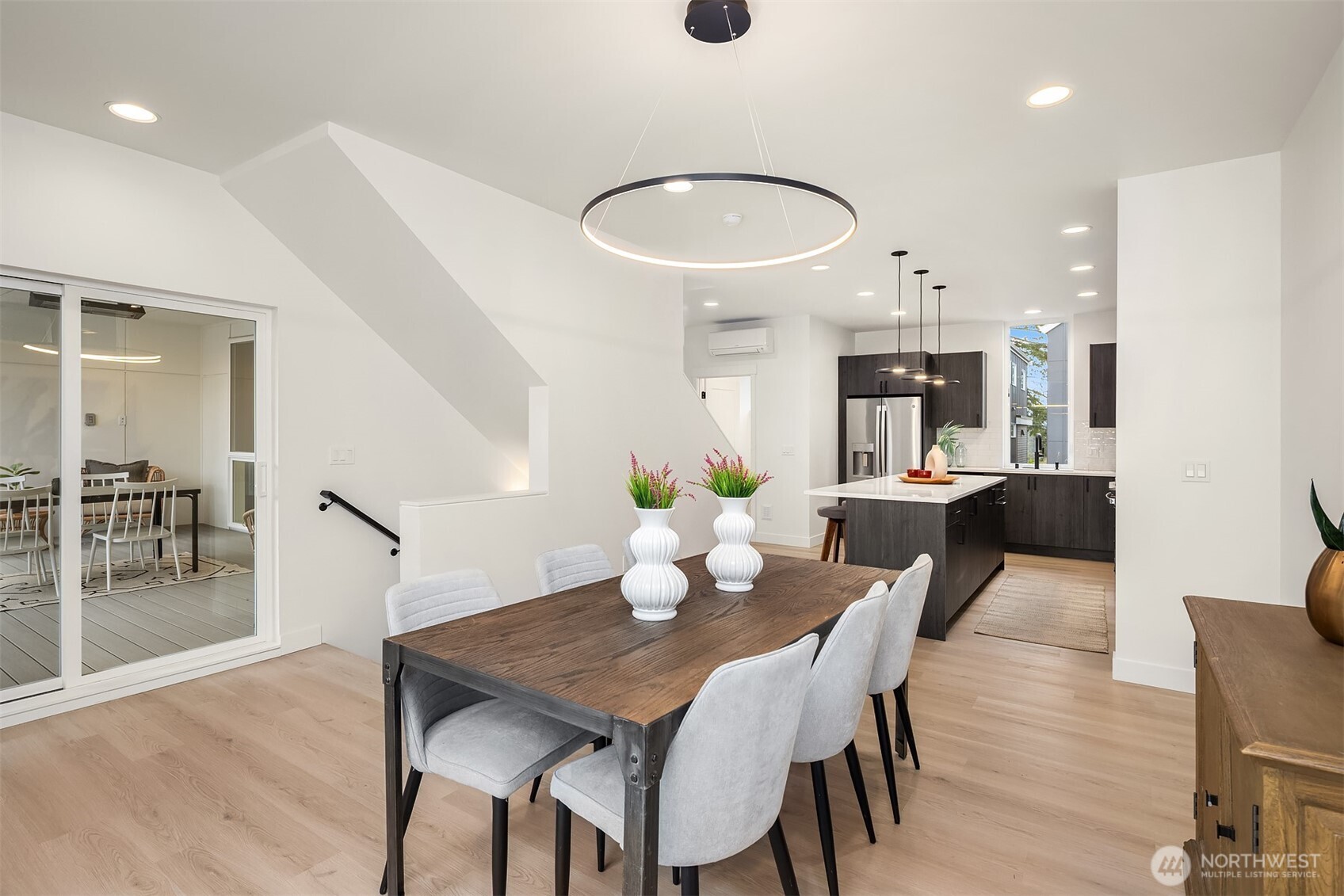 13548 39th Avenue NE, Seattle, WA 98125