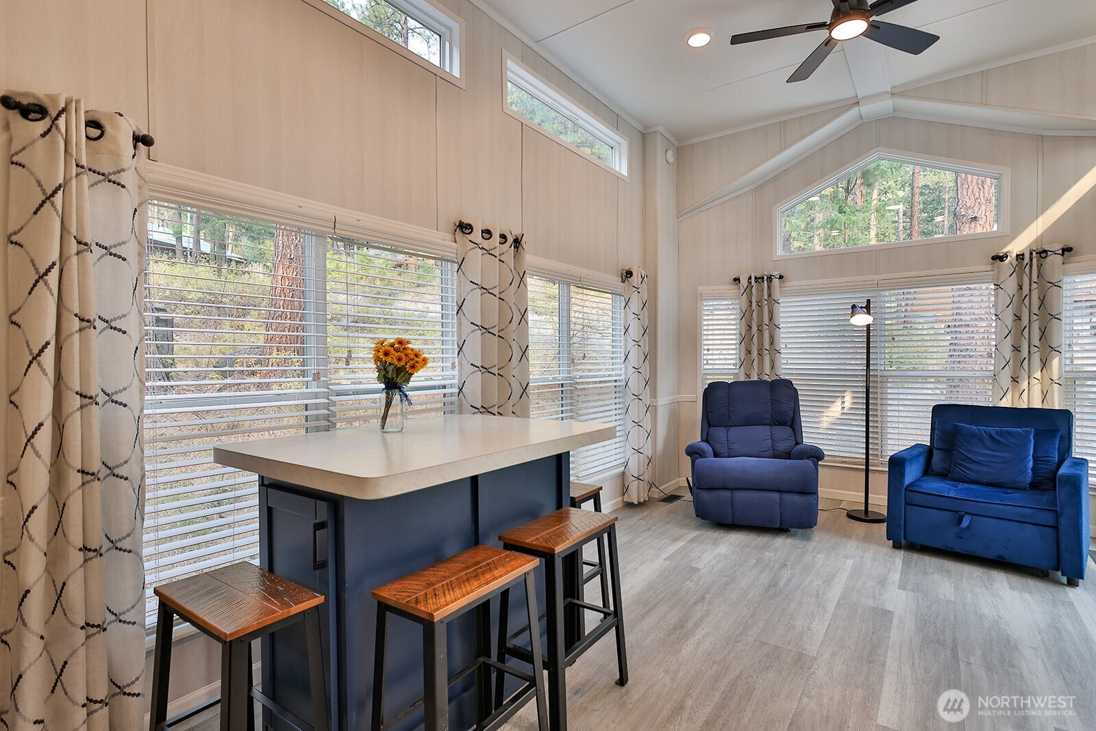 21512 Camp 12 Road , Leavenworth, WA 98826