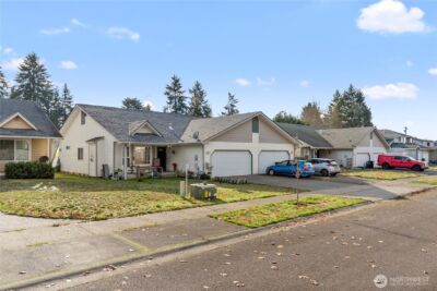 15537 SE 104th Place , Yelm, WA 98597 - Photo 39