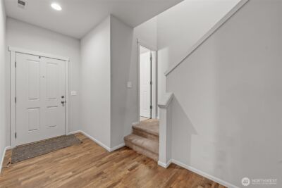 8126 175th Street E, Puyallup, WA 98375-6276 - Photo 5