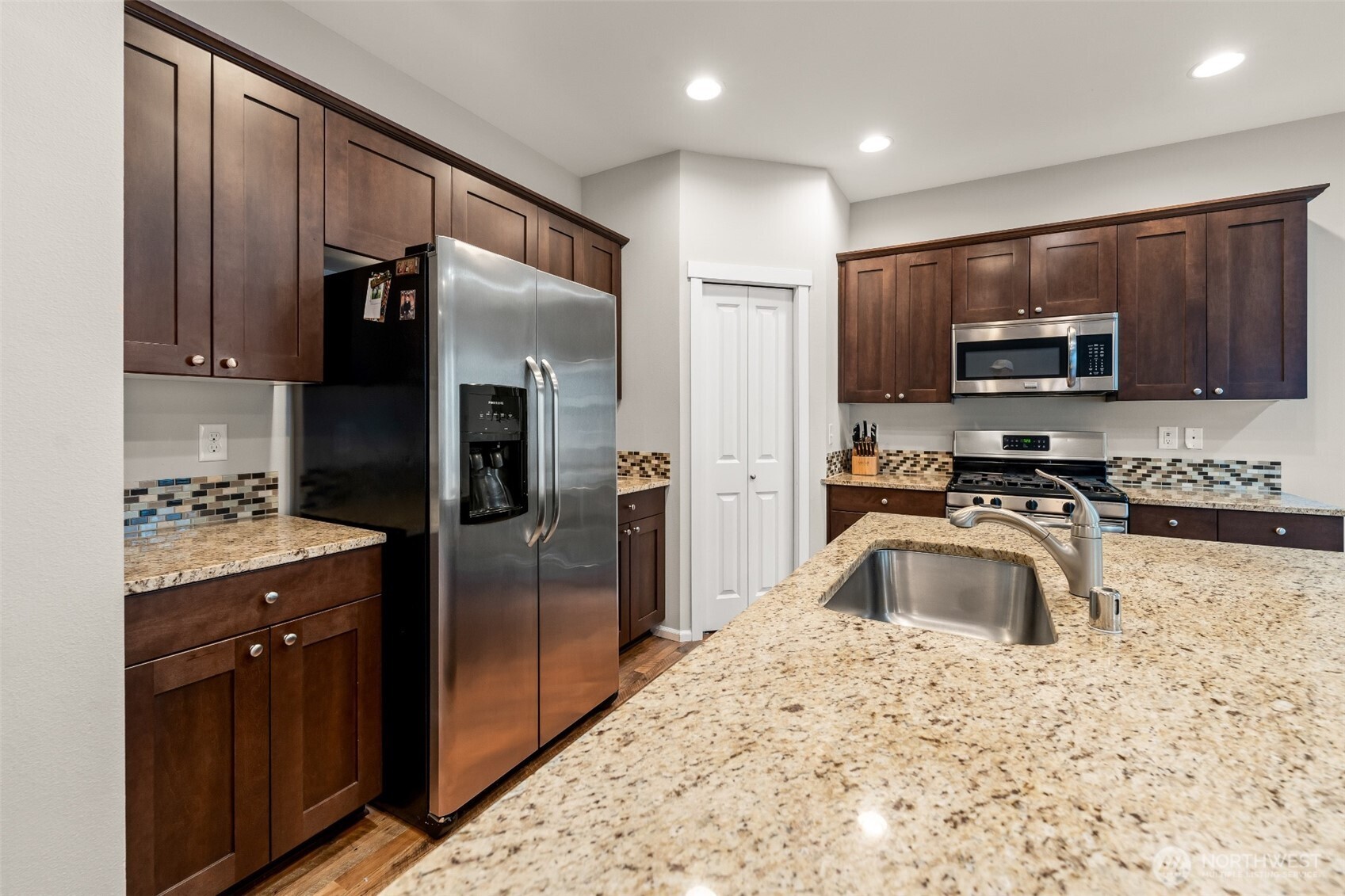 8126 175th Street E, Puyallup, WA 98375-6276