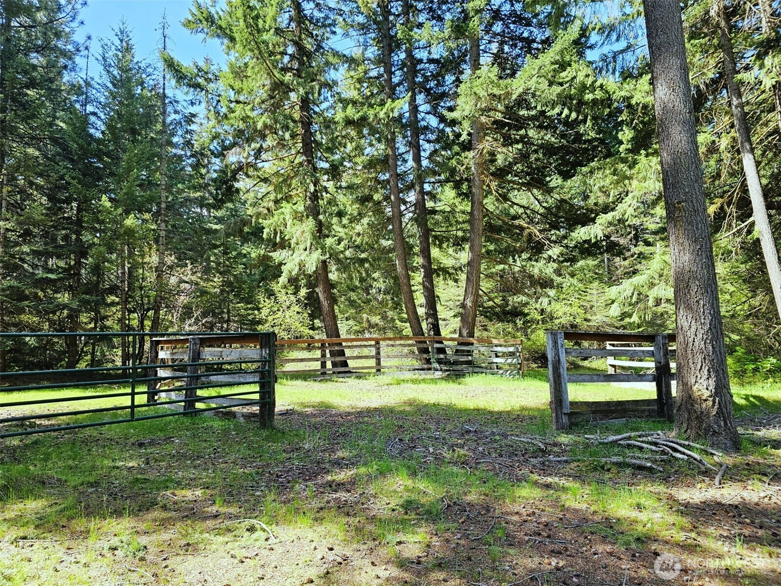 551 Pioneer Trail , Cle Elum, WA 98922