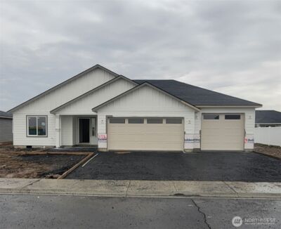 1154 8th Avenue NE, Ephrata, WA 98823