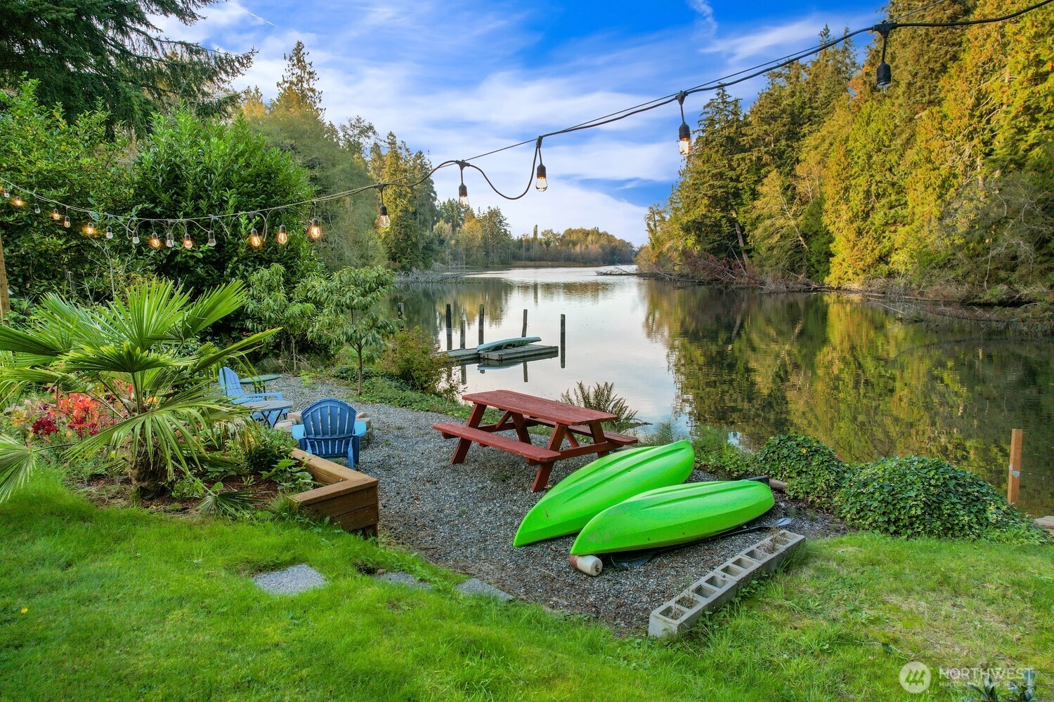 27442 State Highway 104 NE, Kingston, WA 98346-9491