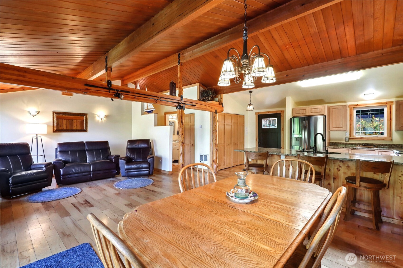 27442 State Highway 104 NE, Kingston, WA 98346-9491