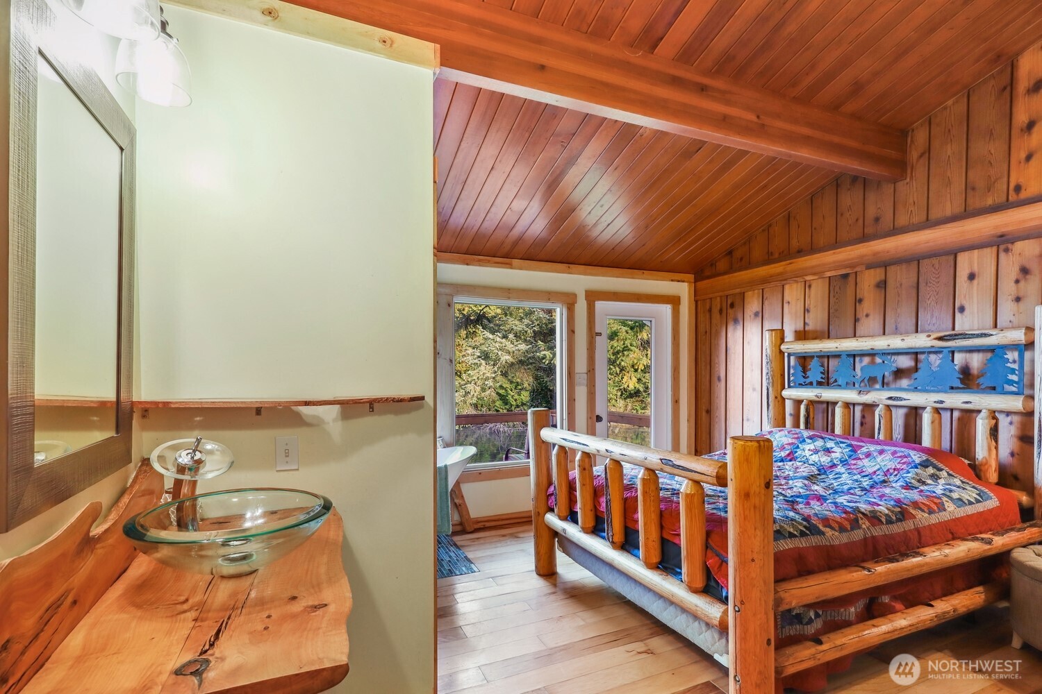 27442 State Highway 104 NE, Kingston, WA 98346-9491