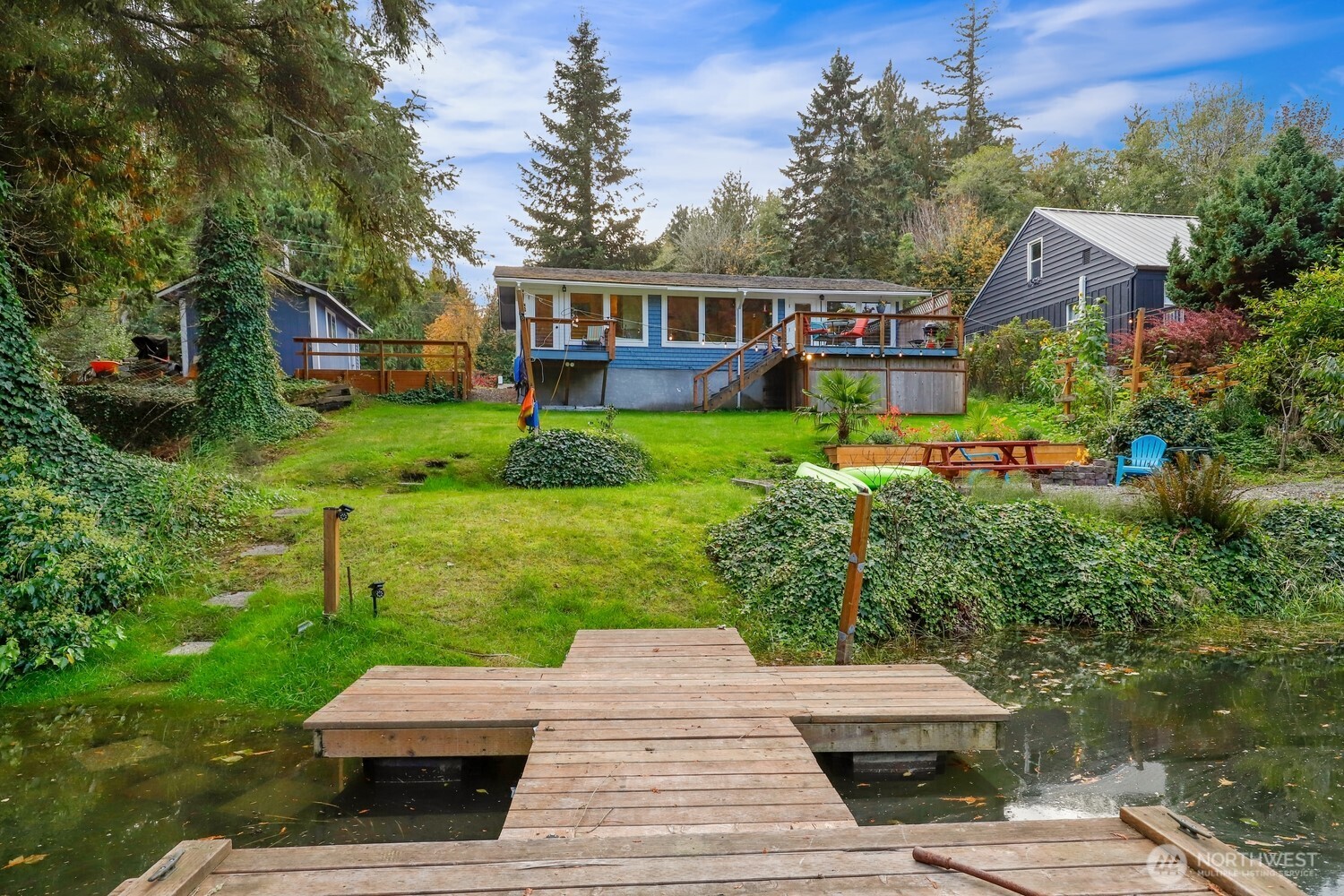 27442 State Highway 104 NE, Kingston, WA 98346-9491