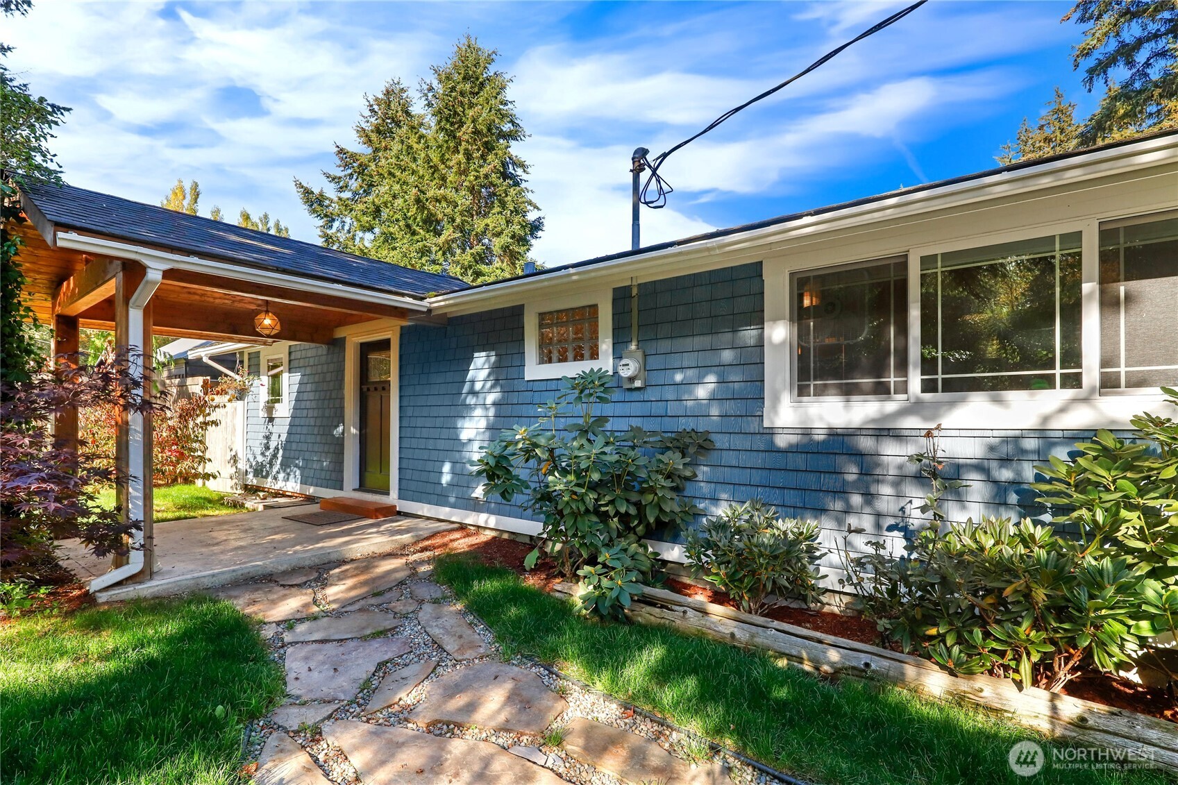 27442 State Highway 104 NE, Kingston, WA 98346-9491