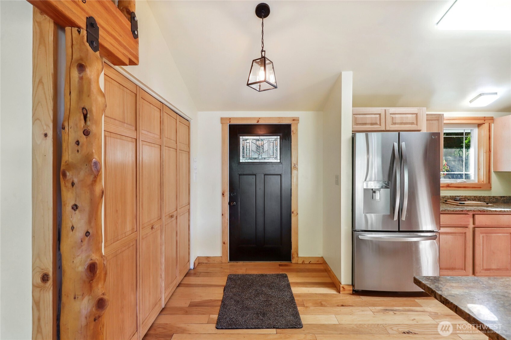 27442 State Highway 104 NE, Kingston, WA 98346-9491