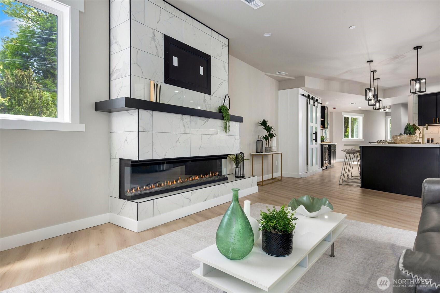 5732 Halls Lake Way , Lynnwood, WA 98036