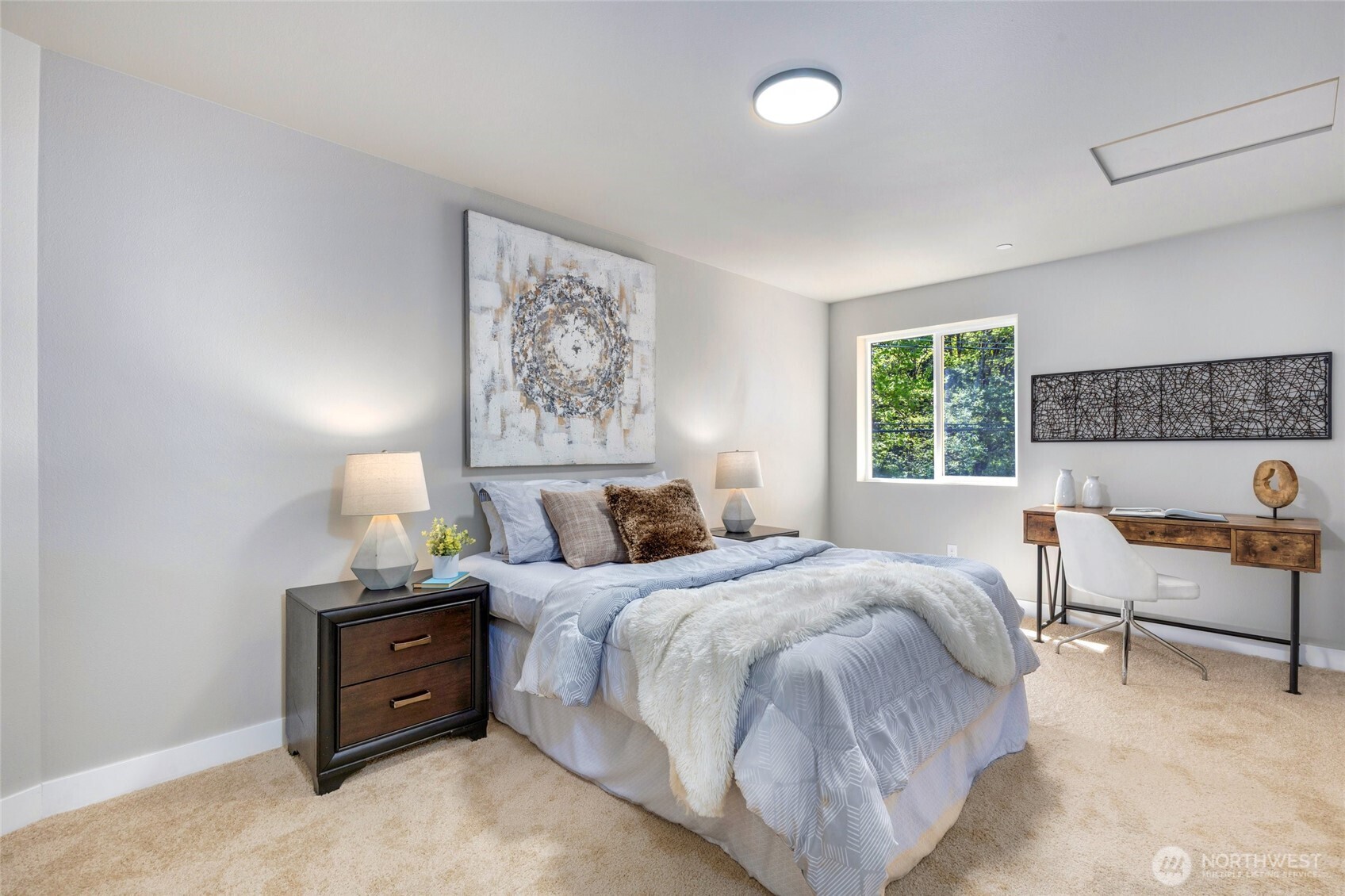 5732 Halls Lake Way , Lynnwood, WA 98036