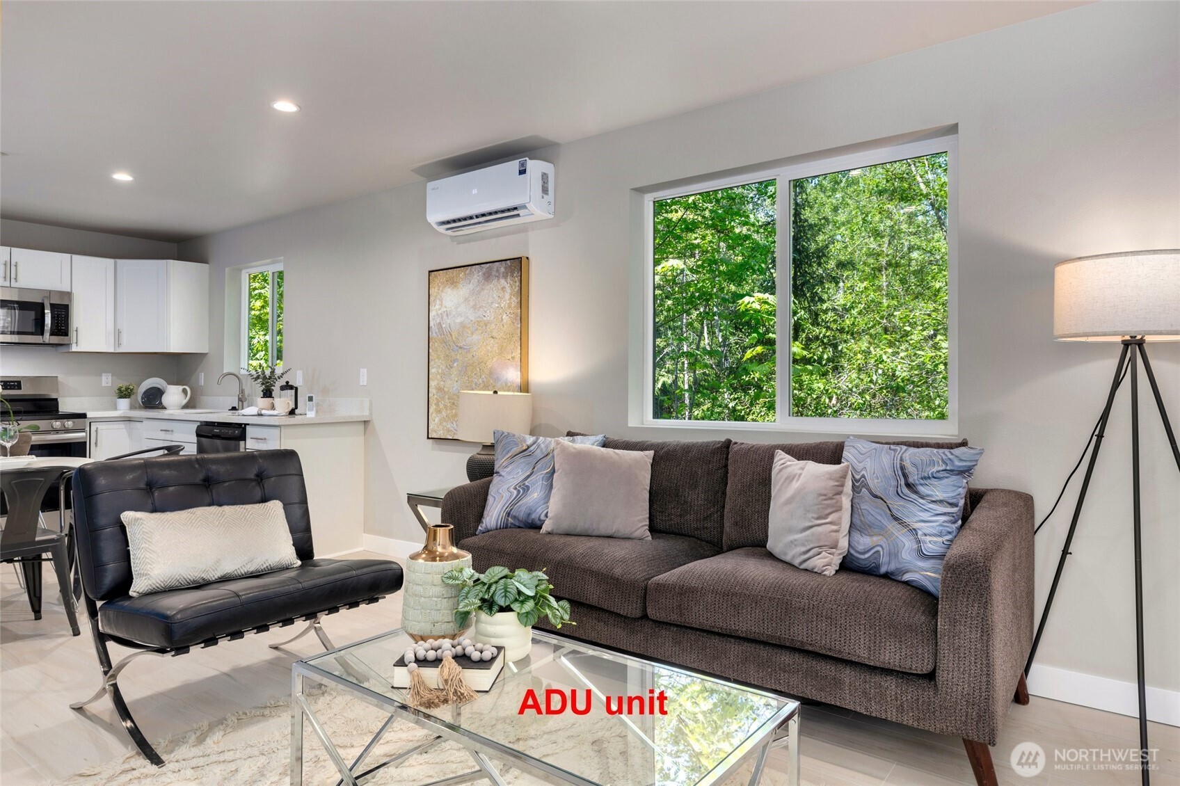 5732 Halls Lake Way , Lynnwood, WA 98036