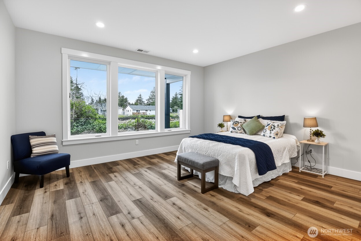 205 Canal Drive SE, Ocean Shores, WA 98569