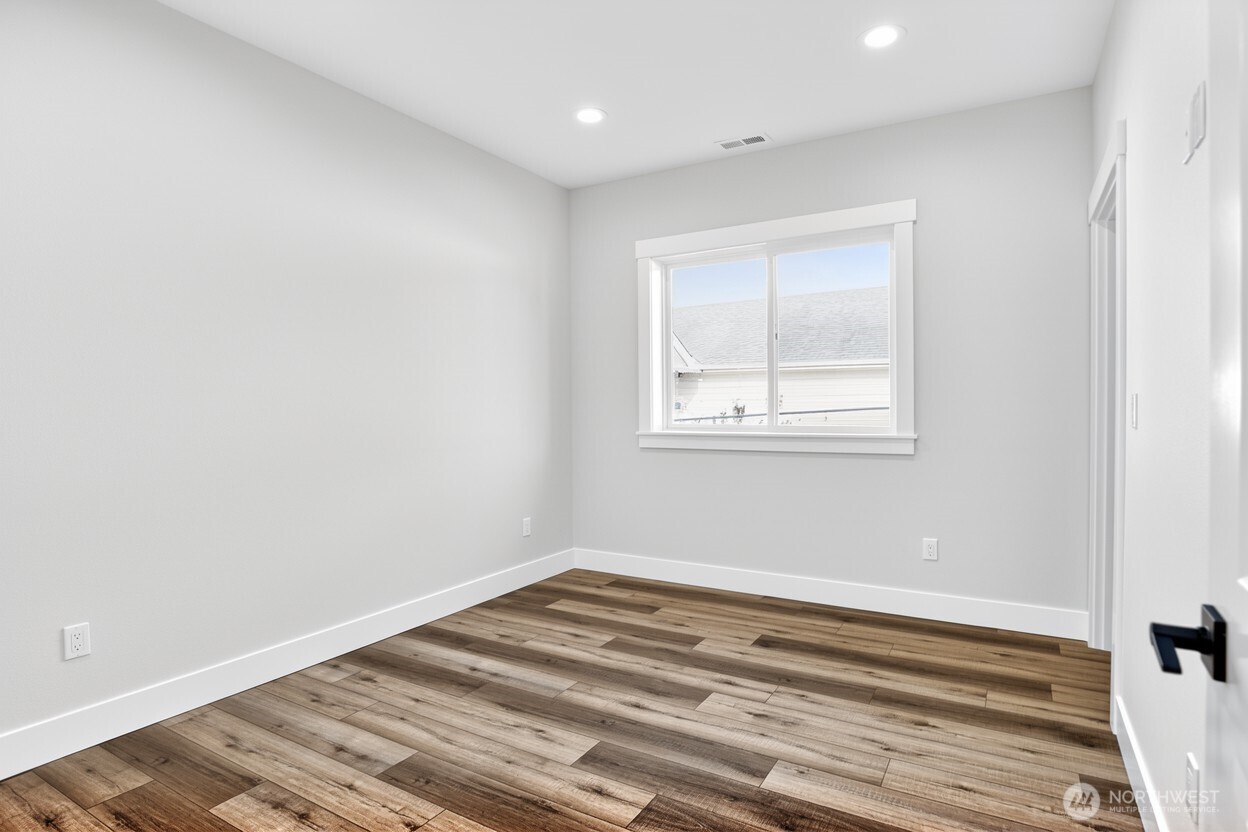 205 Canal Drive SE, Ocean Shores, WA 98569