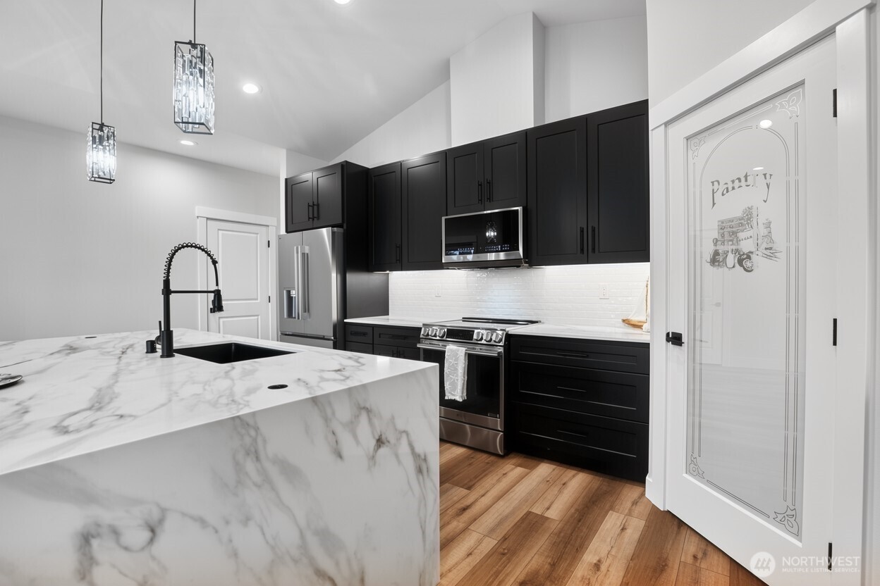 205 Canal Drive SE, Ocean Shores, WA 98569