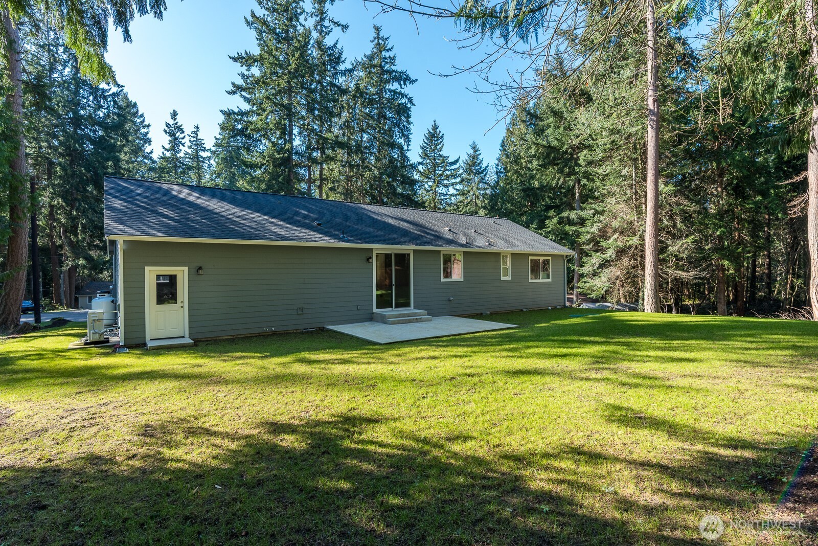 2801 Huckleberry Lane , Camano Island, WA 98282