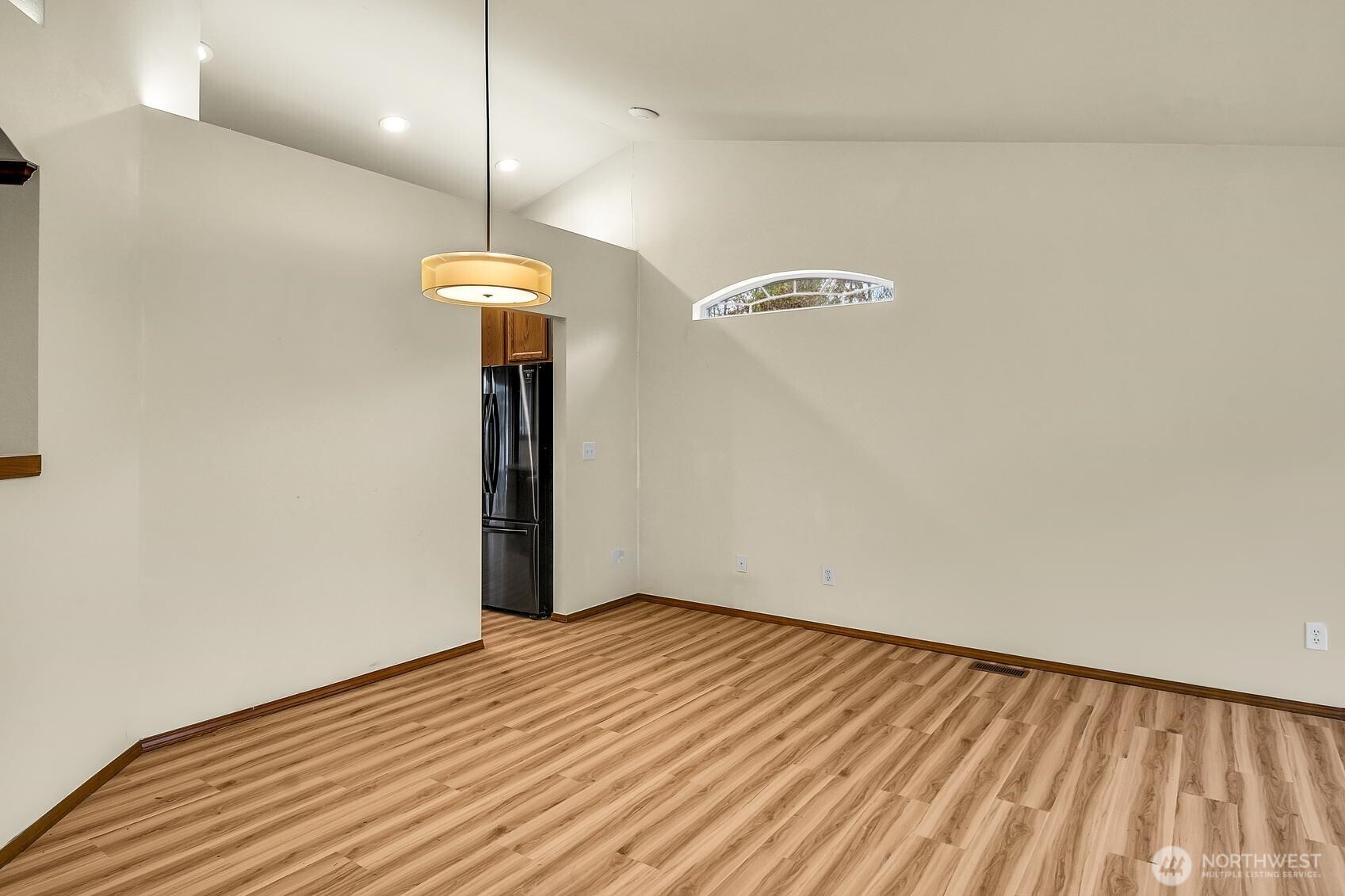 5502 69th Street NE, Marysville, WA 98270-6127