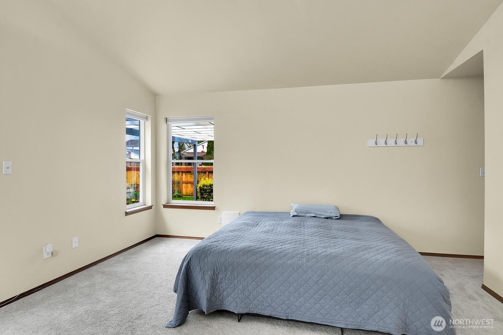 5502 69th Street NE, Marysville, WA 98270-6127