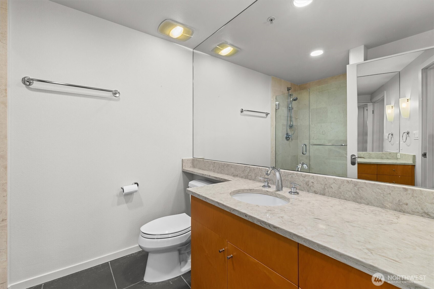 1188 106th Avenue NE #222, Bellevue, WA 98004
