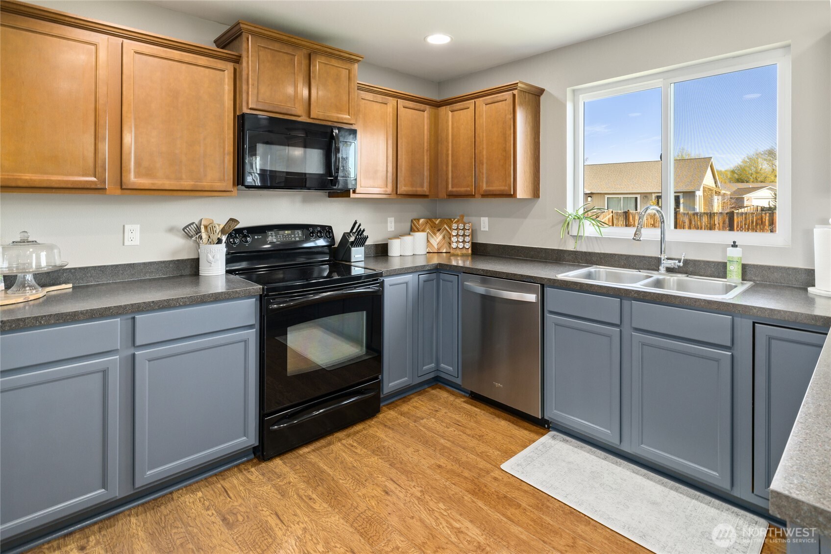 1919 W Peakview Drive , Ellensburg, WA 98926