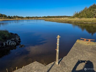 3137 State Route 109 , Copalis Beach, WA 98535