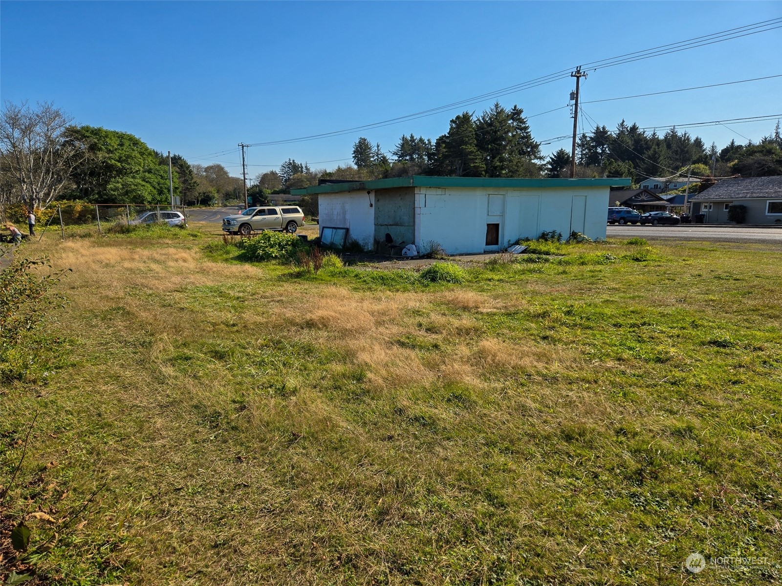 3137 State Route 109 , Copalis Beach, WA 98535