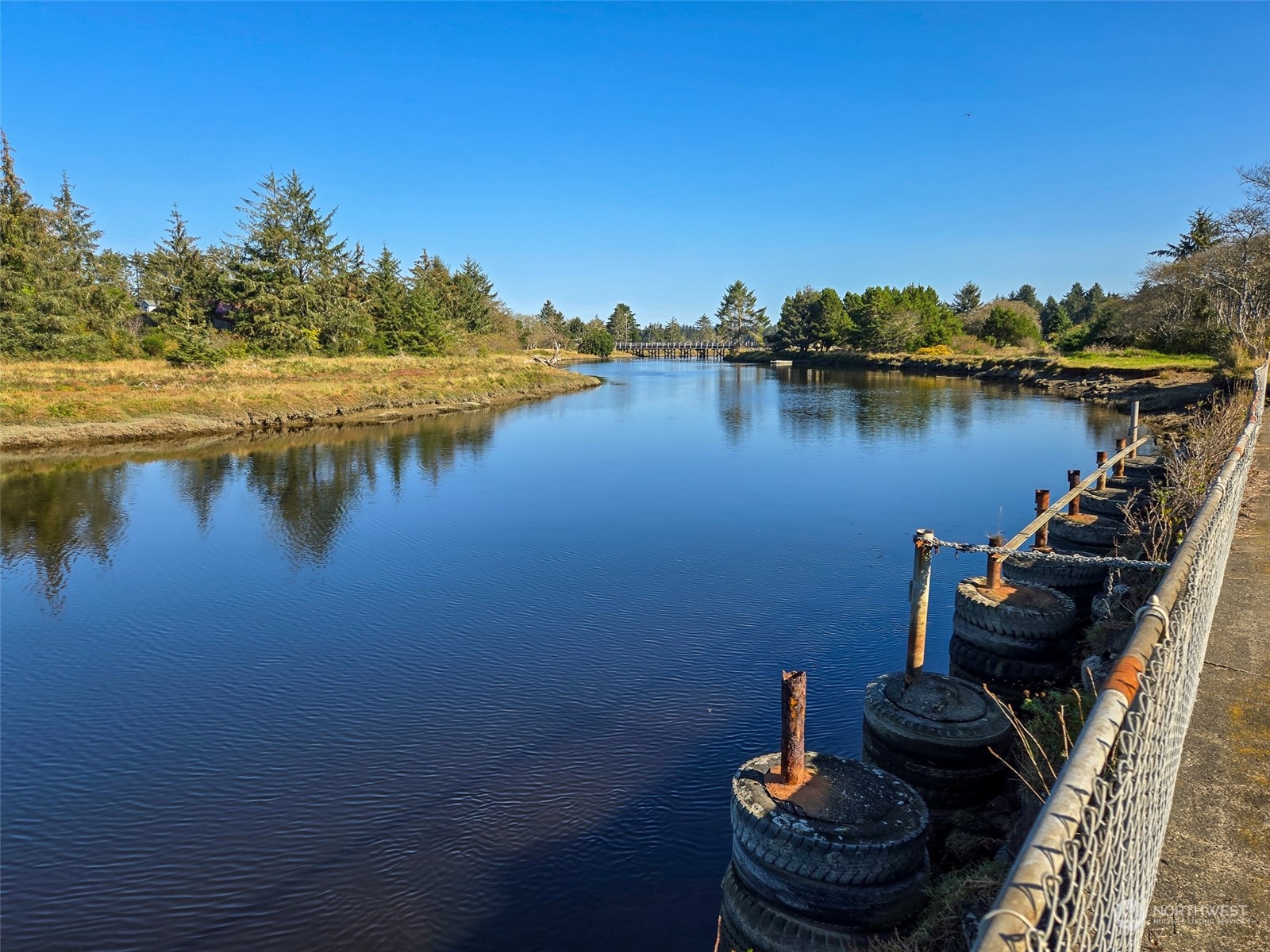 3137 State Route 109 , Copalis Beach, WA 98535