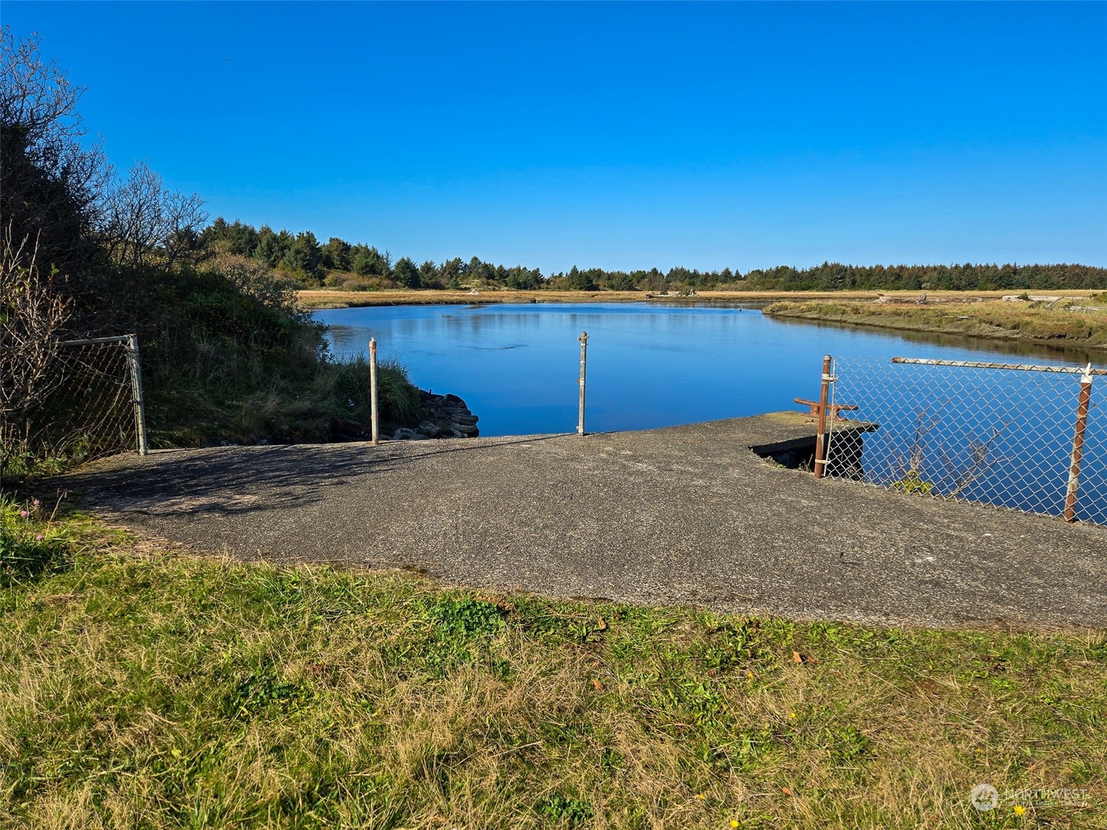 3137 State Route 109 , Copalis Beach, WA 98535