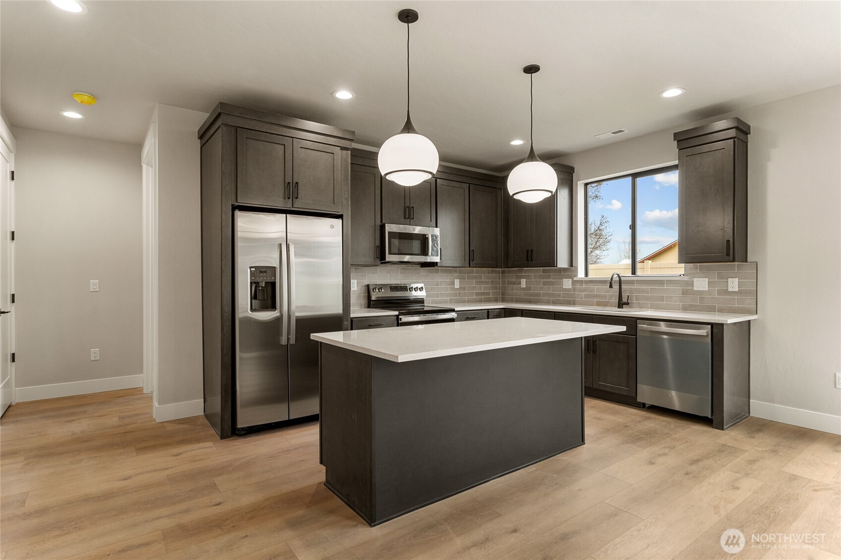 582 S Oasis Loop #Lot 13, East Wenatchee, WA 98802