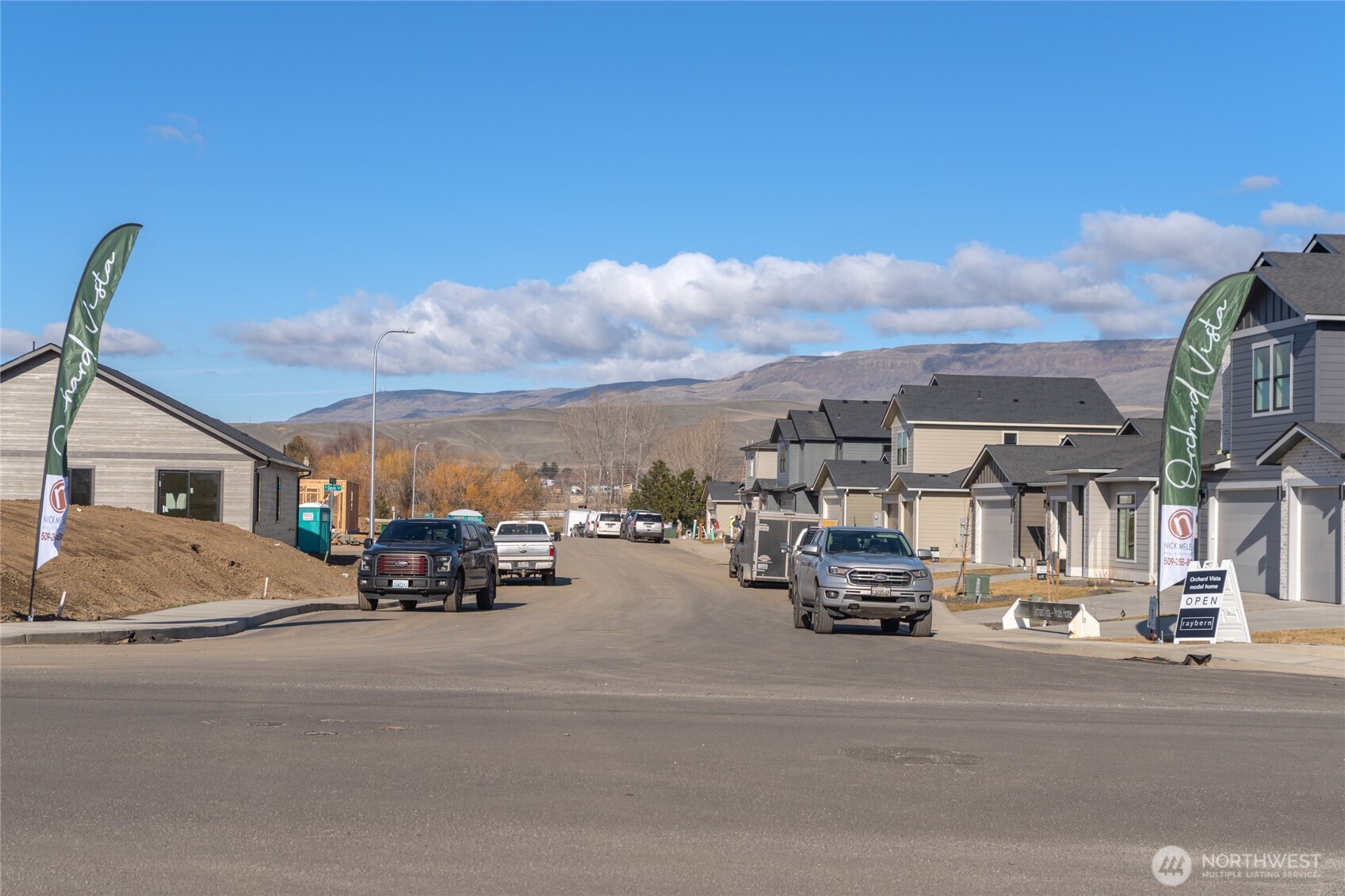 582 S Oasis Loop #Lot 13, East Wenatchee, WA 98802