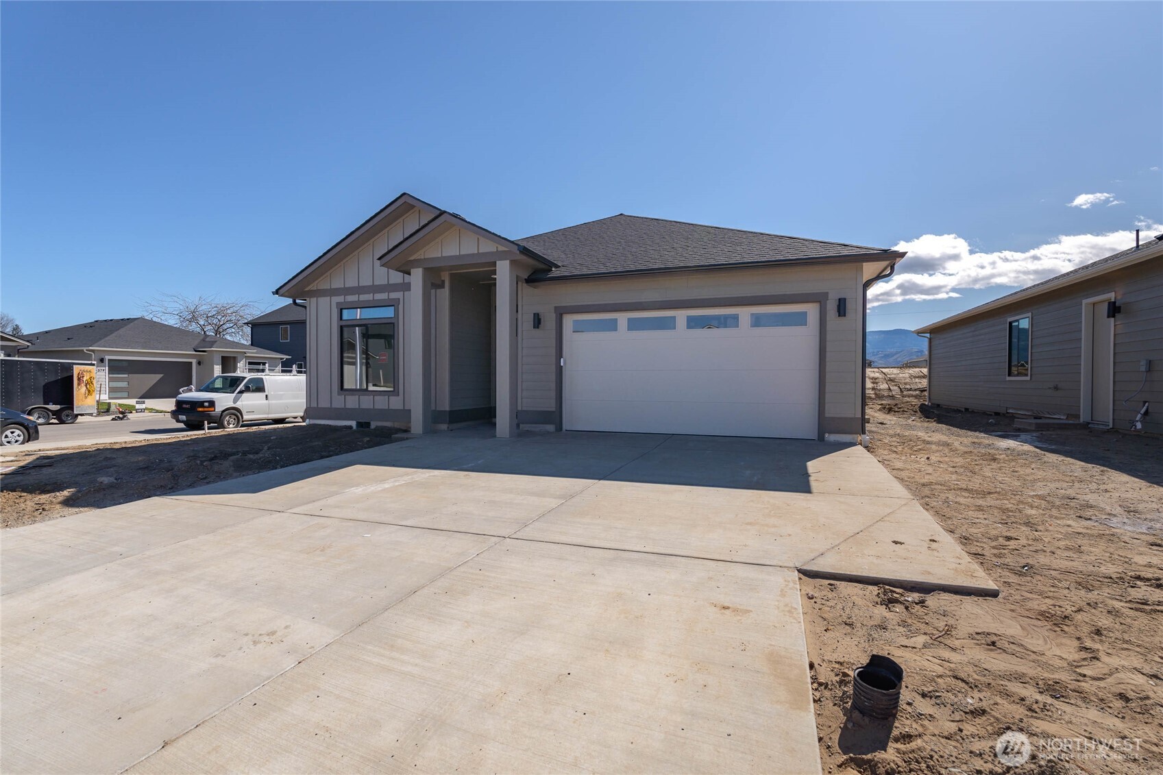 582 S Oasis Loop #Lot 13, East Wenatchee, WA 98802