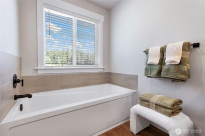 32165 Pacific Avenue SE, Black Diamond, WA 98010 - Photo 26