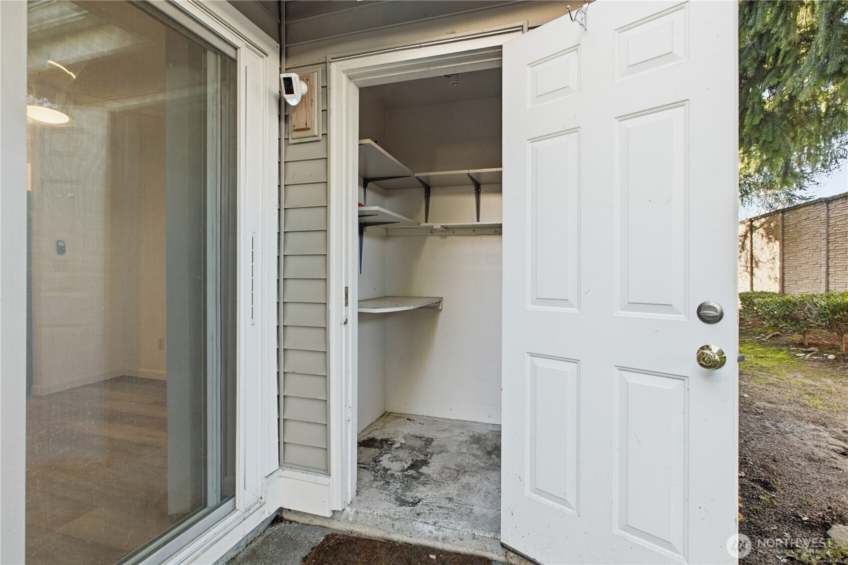 5608 S 231st Place #9-4, Kent, WA 98032