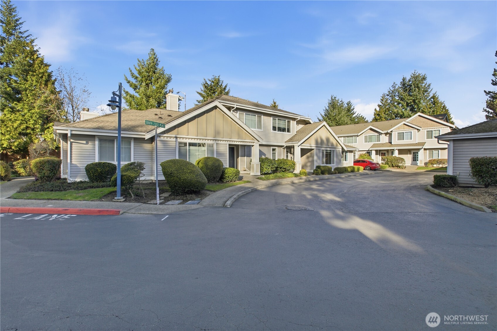 5608 S 231st Place #9-4, Kent, WA 98032