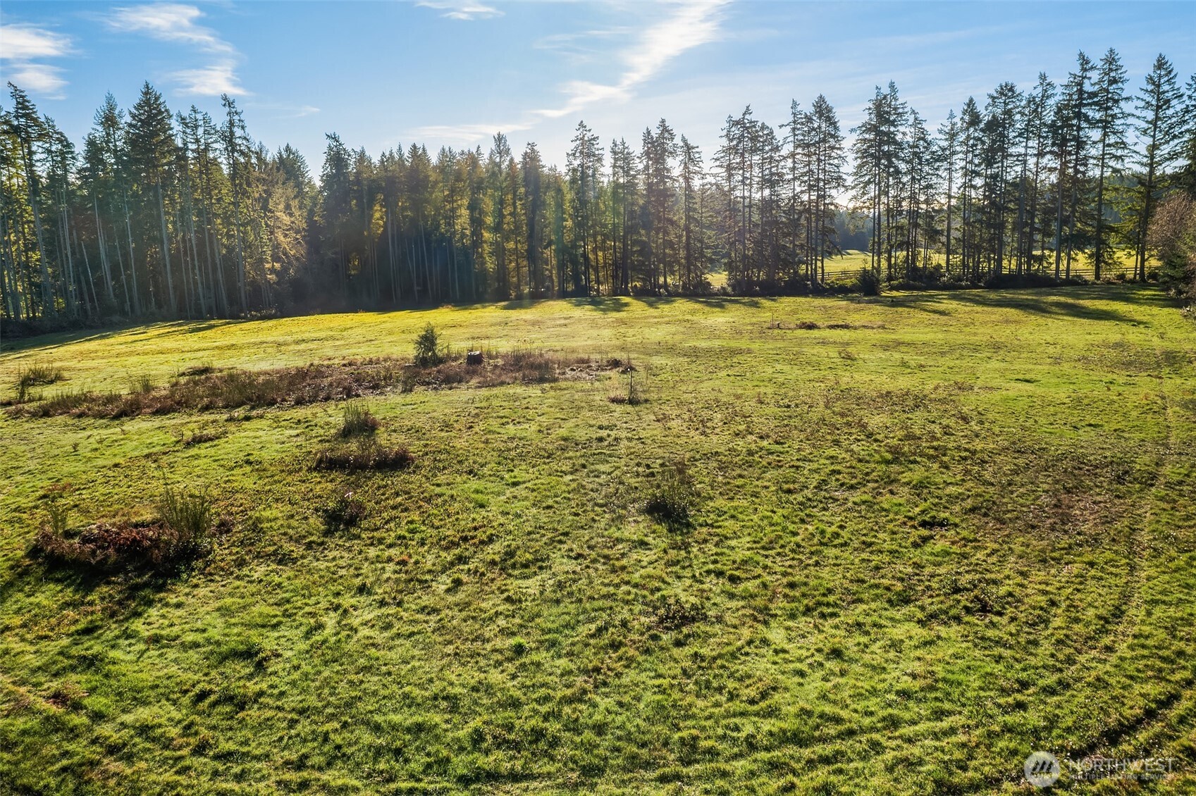 12302 SW 220th Street , Vashon, WA 98070