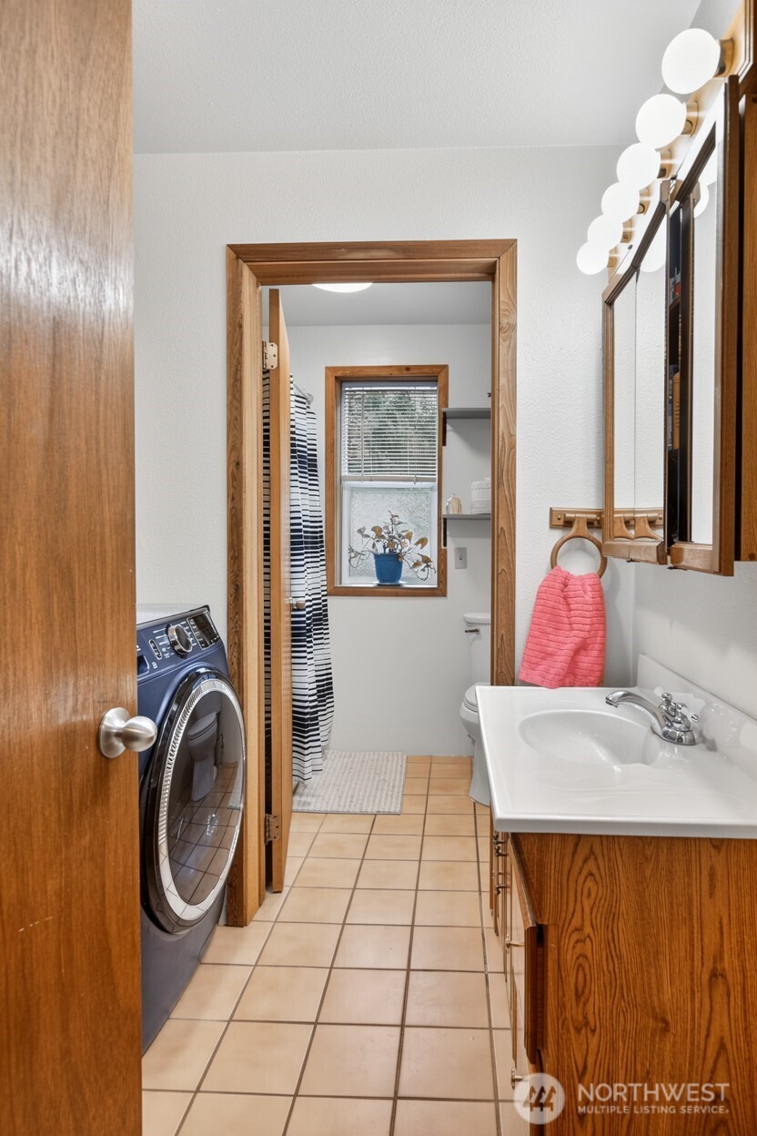 737 Dover Court SE, Ocean Shores, WA 98569