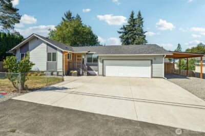 10214 NW 11th Avenue , Vancouver, WA 98685